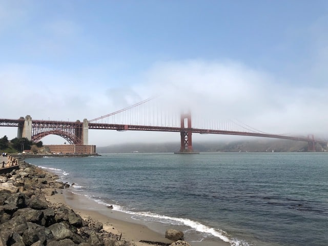 San francisco golden gate bridge.